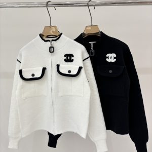 Chanel 26 Early Spring New Stand Collar Color Block Cardigan